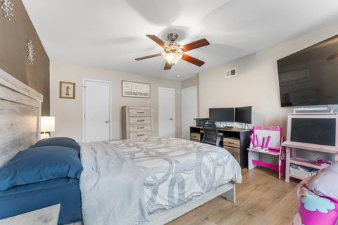 Tiny photo for 577 East Avenue, Streamwood, IL 60107 (MLS # 12501993)