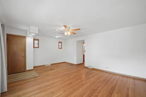 Tiny photo for 4457 W Leland Avenue, Chicago, IL 60630 (MLS # 12624011)