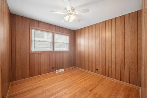 Tiny photo for 4457 W Leland Avenue, Chicago, IL 60630 (MLS # 12624011)