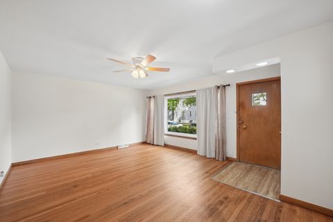 Tiny photo for 4457 W Leland Avenue, Chicago, IL 60630 (MLS # 12624011)