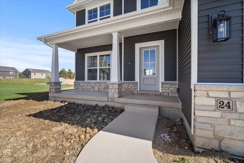 Tiny photo for 24 Stonehouse Court, Bloomington, IL 61705 (MLS # 12500581)