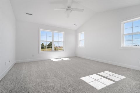 Tiny photo for 24 Stonehouse Court, Bloomington, IL 61705 (MLS # 12500581)