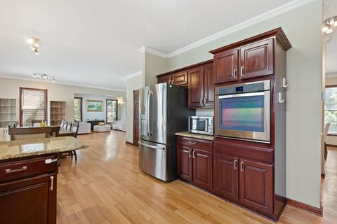 Tiny photo for 185 Sycamore Drive, Hawthorn Woods, IL 60047 (MLS # 12600921)