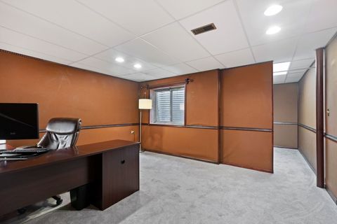 Tiny photo for 185 Sycamore Drive, Hawthorn Woods, IL 60047 (MLS # 12600921)