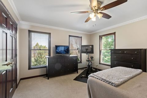 Tiny photo for 185 Sycamore Drive, Hawthorn Woods, IL 60047 (MLS # 12600921)