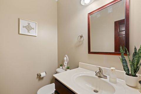 Tiny photo for 185 Sycamore Drive, Hawthorn Woods, IL 60047 (MLS # 12600921)