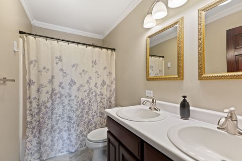 Tiny photo for 185 Sycamore Drive, Hawthorn Woods, IL 60047 (MLS # 12600921)