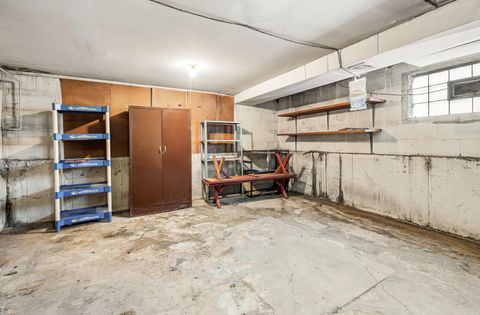 Tiny photo for 8909 Robin Drive, Des Plaines, IL 60016 (MLS # 12594237)