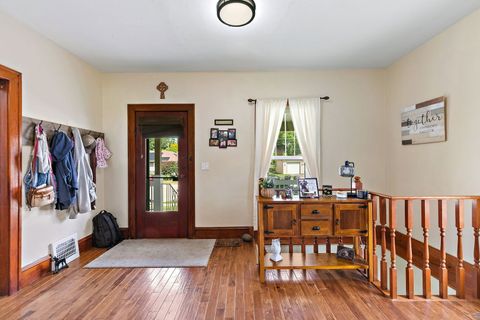 Tiny photo for 270 S Melrose Avenue, Elgin, IL 60123 (MLS # 12653129)
