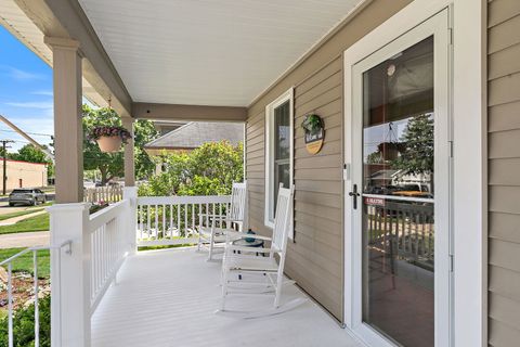 Tiny photo for 270 S Melrose Avenue, Elgin, IL 60123 (MLS # 12653129)