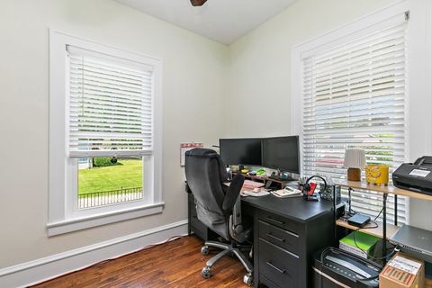 Tiny photo for 270 S Melrose Avenue, Elgin, IL 60123 (MLS # 12653129)