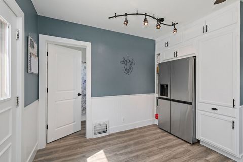 Tiny photo for 270 S Melrose Avenue, Elgin, IL 60123 (MLS # 12653129)