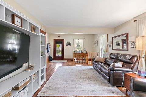 Tiny photo for 270 S Melrose Avenue, Elgin, IL 60123 (MLS # 12653129)