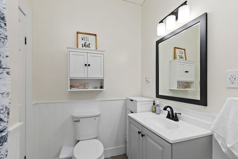 Tiny photo for 270 S Melrose Avenue, Elgin, IL 60123 (MLS # 12653129)
