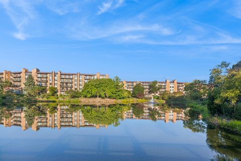 Tiny photo for 701 Lake Hinsdale Drive #309, Willowbrook, IL 60527 (MLS # 12468205)