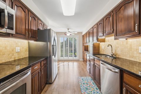 Tiny photo for 701 Lake Hinsdale Drive #309, Willowbrook, IL 60527 (MLS # 12468205)