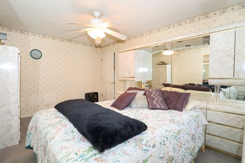 Tiny photo for 200 Navajo Trail, Buffalo Grove, IL 60089 (MLS # 12660016)