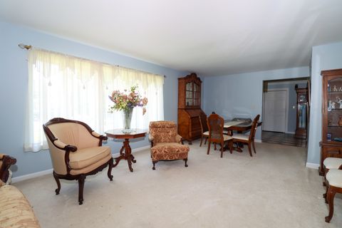 Tiny photo for 200 Navajo Trail, Buffalo Grove, IL 60089 (MLS # 12660016)
