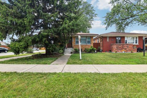 8558 Parkside Avenue Burbank IL 60459