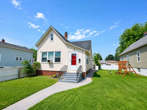 Photo of 1729 Jackson Street, North Chicago, IL 60064 (MLS # 12723231)