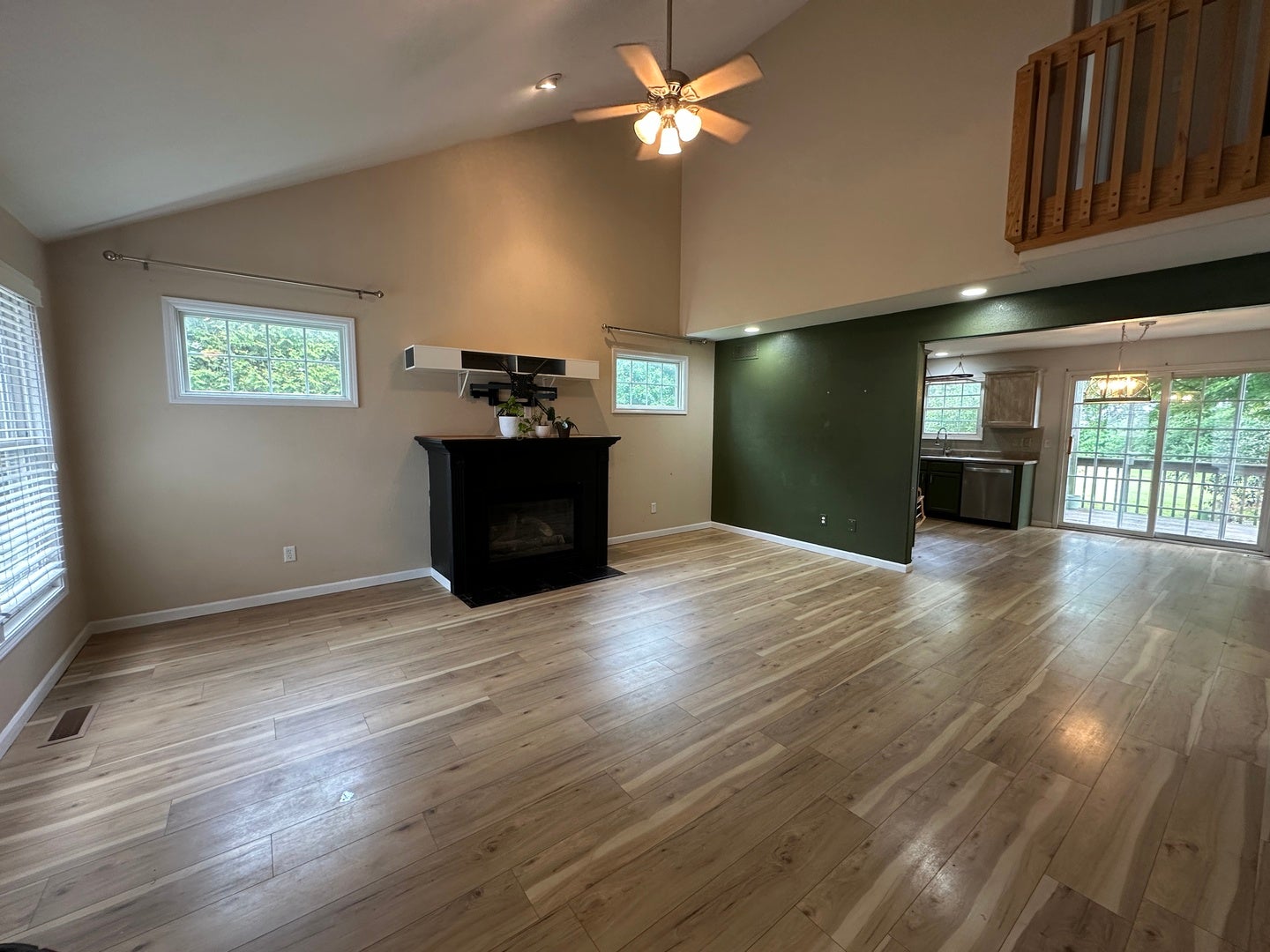 109 Labrador Lane