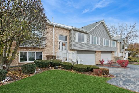 Tiny photo for 11149 Saratoga Drive, Orland Park, IL 60467 (MLS # 12517375)