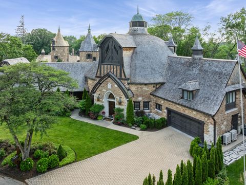 Tiny photo for 570 Hathaway Circle, Lake Forest, IL 60045 (MLS # 12407037)