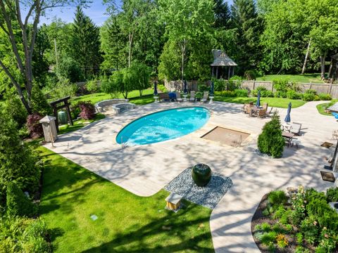 Tiny photo for 570 Hathaway Circle, Lake Forest, IL 60045 (MLS # 12407037)