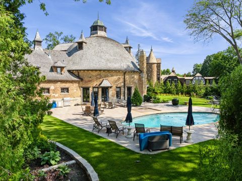 Tiny photo for 570 Hathaway Circle, Lake Forest, IL 60045 (MLS # 12407037)