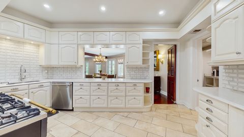 Tiny photo for 570 Hathaway Circle, Lake Forest, IL 60045 (MLS # 12407037)