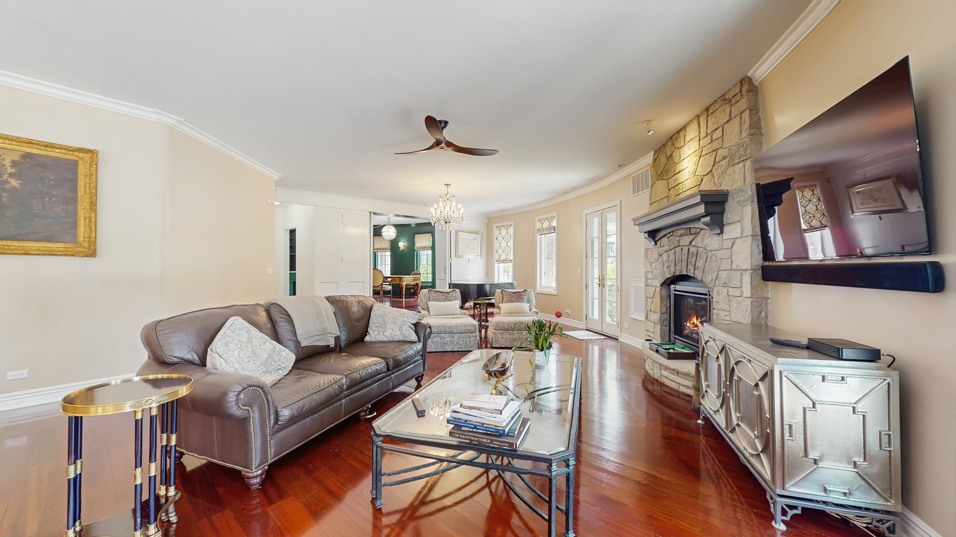 570 Hathaway Circle