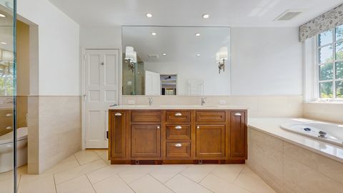 Tiny photo for 570 Hathaway Circle, Lake Forest, IL 60045 (MLS # 12407037)