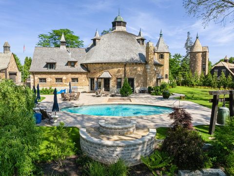 Tiny photo for 570 Hathaway Circle, Lake Forest, IL 60045 (MLS # 12407037)