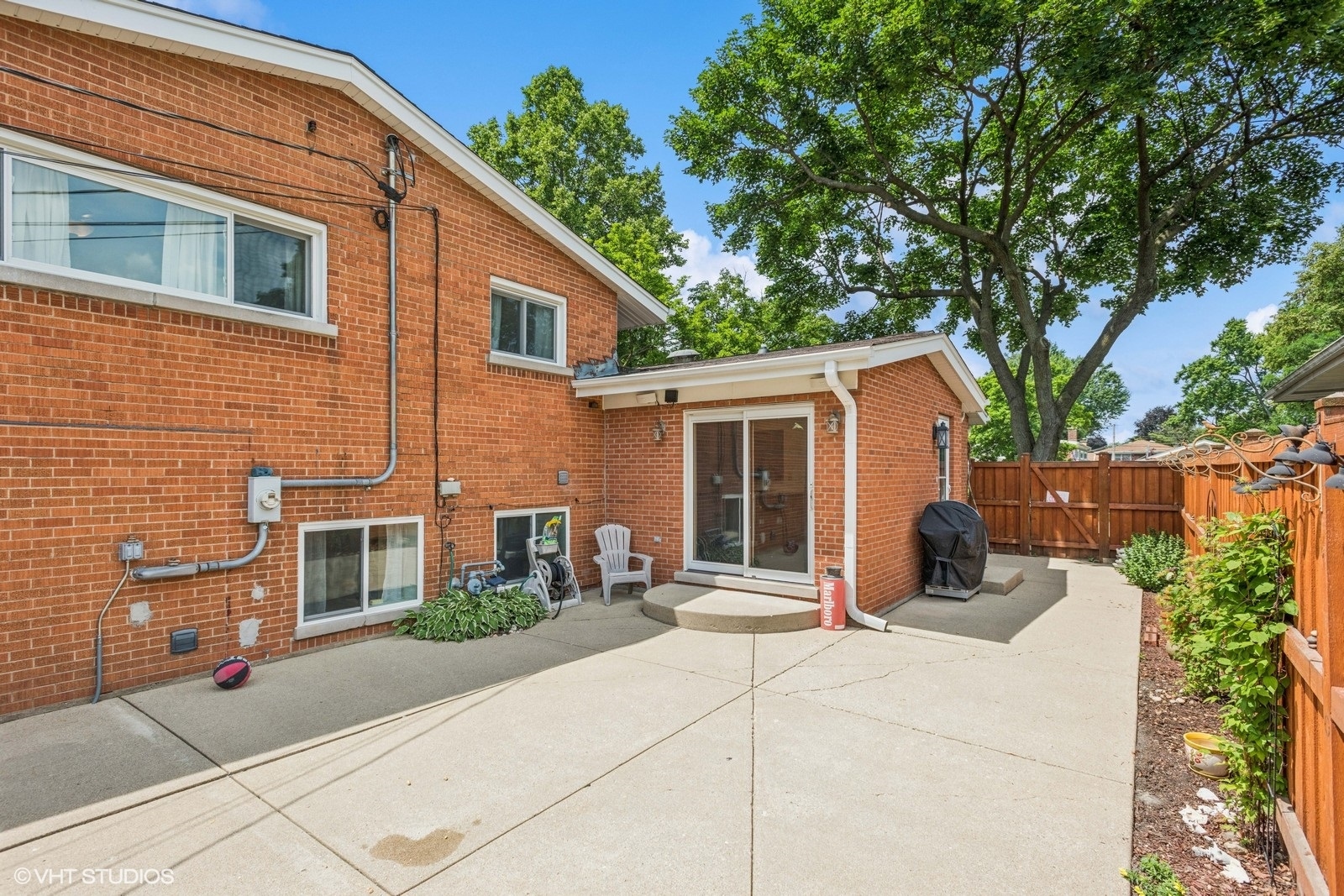 1804 E Euclid Avenue
