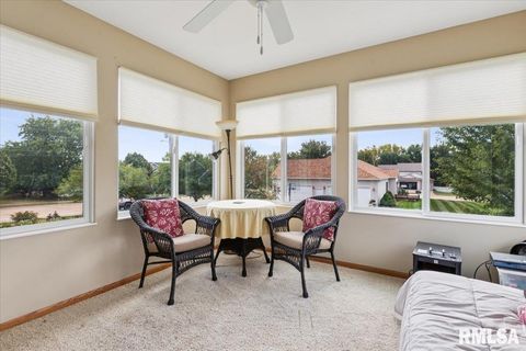 Tiny photo for 1301 W 62ND Court, Davenport, IA 52806 (MLS # QC4267017)