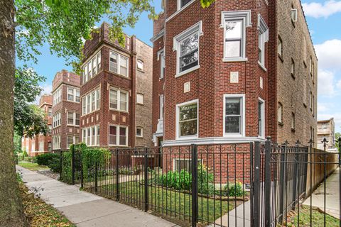 Tiny photo for 4619 N Lawndale Avenue #1, Chicago, IL 60625 (MLS # 12479923)