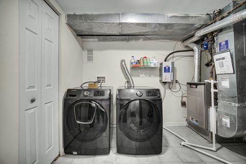 Tiny photo for 4619 N Lawndale Avenue #1, Chicago, IL 60625 (MLS # 12479923)