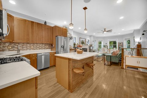 Tiny photo for 4619 N Lawndale Avenue #1, Chicago, IL 60625 (MLS # 12479923)