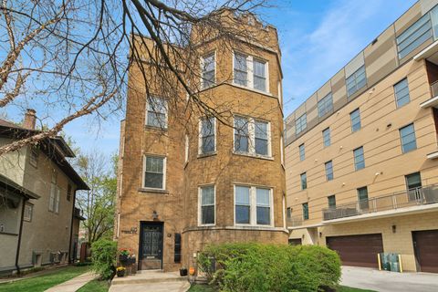 425 N MAPLE Avenue Oak Park IL 60302