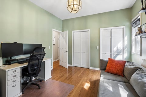 Tiny photo for 1400 W BYRON Street #2E, Chicago, IL 60613 (MLS # 12765149)