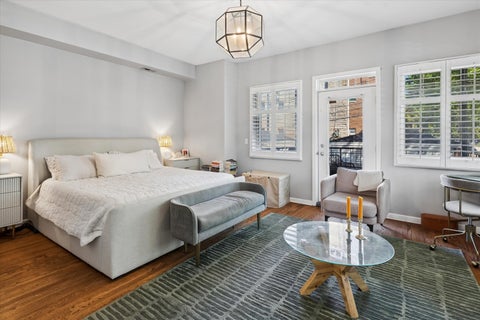 Tiny photo for 1400 W BYRON Street #2E, Chicago, IL 60613 (MLS # 12765149)