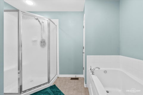Tiny photo for 1005 Hummingbird Way, Bartlett, IL 60103 (MLS # 12658731)