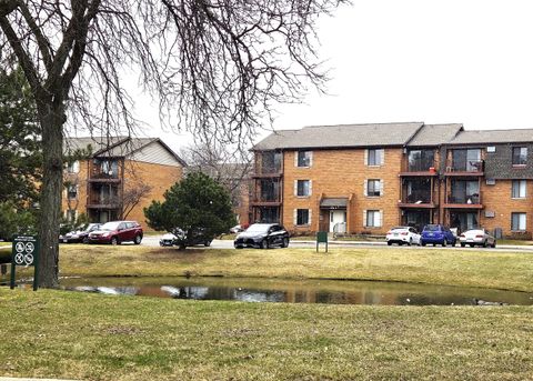 Photo of 649 N Briar Hill Lane #3, Addison, IL 60101 (MLS # 12593863)