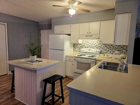 Tiny photo for 649 N Briar Hill Lane #3, Addison, IL 60101 (MLS # 12593863)