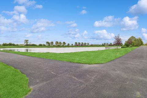 Tiny photo for Pingree Grove, IL 60140 (MLS # 12631660)