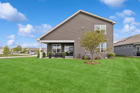 Tiny photo for Pingree Grove, IL 60140 (MLS # 12631660)