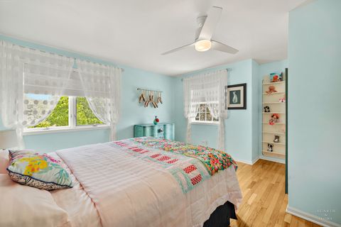 Tiny photo for 1 Calais Court, Oakwood Hills, IL 60013 (MLS # 12446022)