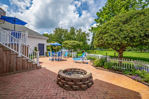 Tiny photo for 1 Calais Court, Oakwood Hills, IL 60013 (MLS # 12446022)