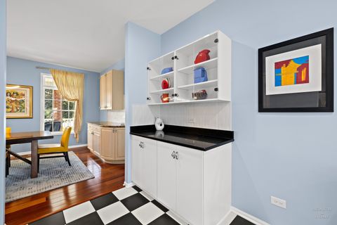 Tiny photo for 1 Calais Court, Oakwood Hills, IL 60013 (MLS # 12446022)