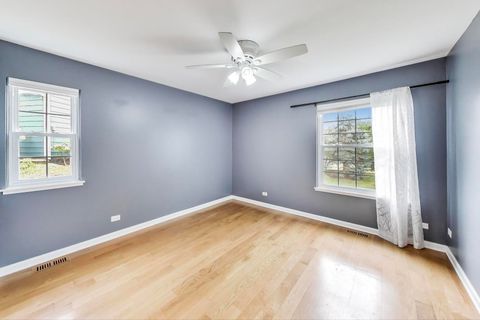Tiny photo for 640 Wilbur Court, Gurnee, IL 60031 (MLS # 12491848)